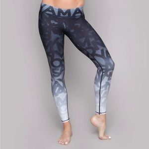 XS NIYAMA SOL Barefoot Selfie Leggings